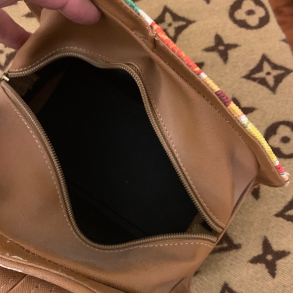 🎨 Frida Kahlo Citrus Backpack – Bold. Bright. Unexpected. - Picture 10 of 10